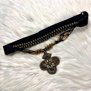 Pearione Boho-Eclectic Adjustable Belt w/ Ornate Filigree Pendant